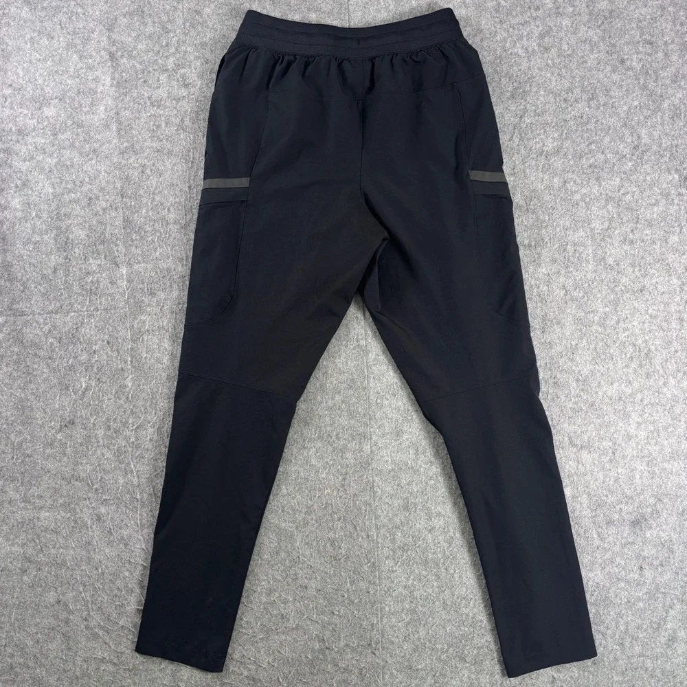 Under Armour Unstoppable Cargo Pants Mens Medium Black Tapered 1373864 FW2022